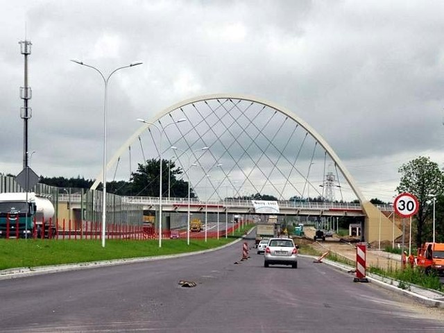 Skrzyżowanie ulic Lodowej i gen. Maczka