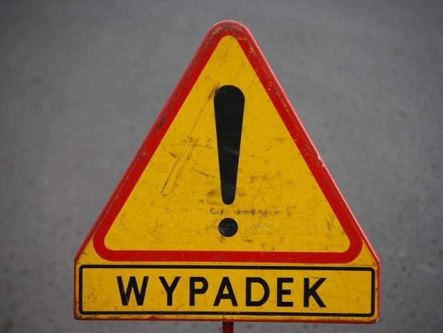 Do wypadku doszło 13 lipca br. ok. godz. 8.30 na skrzyżowaniu ulic Sikorskiego i Wojska Polskiego w Głogowie.