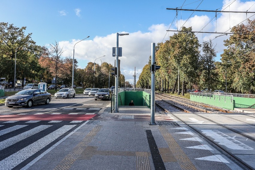 Jak wygląda nowe przejście naziemne przy Gdańskim Uniwersytecie Medycznym? ZDJĘCIA