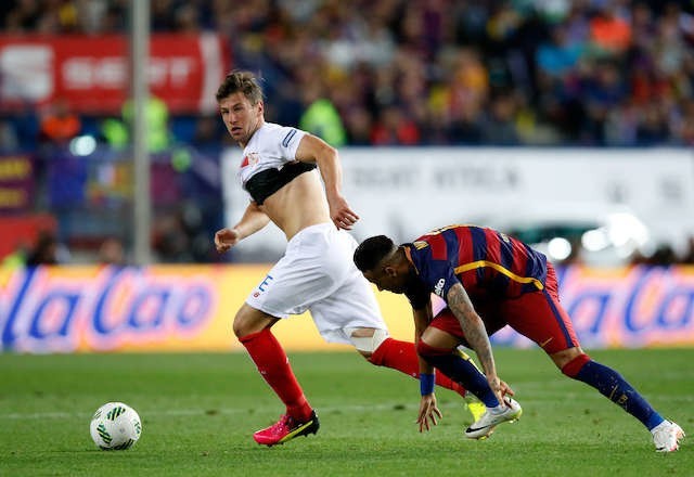 Grzegorz Krychowiak walczył zaciekle w finale Pucharu Króla Hiszpanii fot. AIP