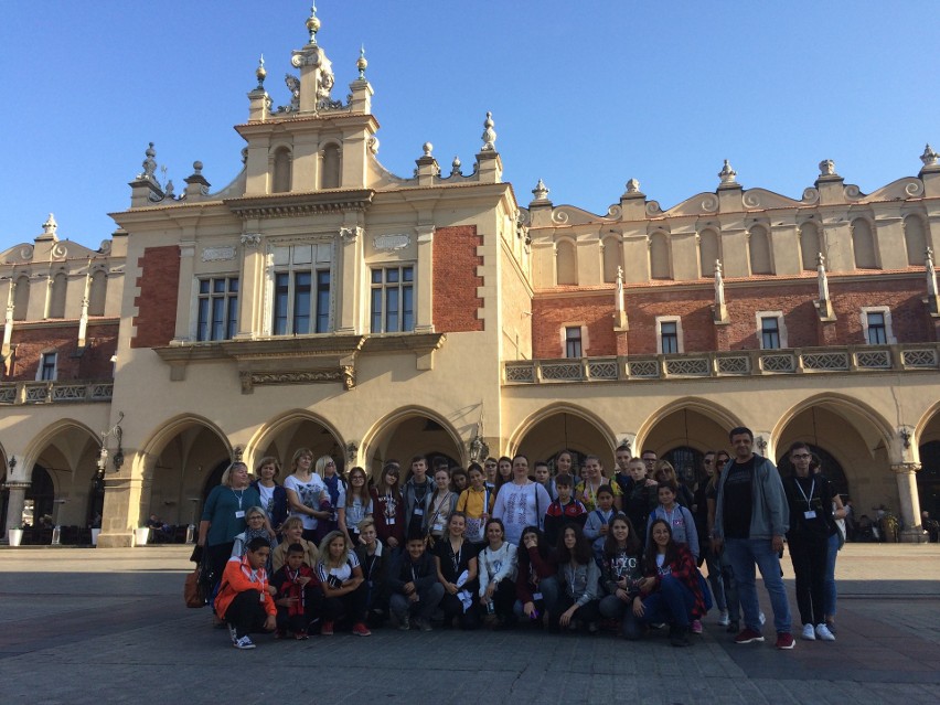 Uczniowie z Bułgarii, Łotwy, Rumunii i Turcji gościli w Zespole Szkolno-Przedszkolnym numer 4 w Radomiu