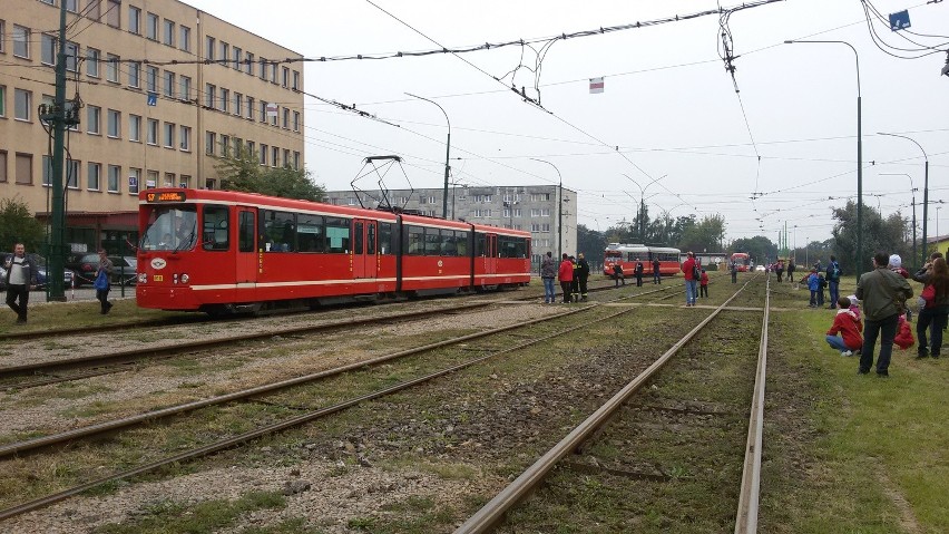 Dzień otwarty w zajezdni tramwajowej w Będzinie ZDJĘCIA + WIDEO