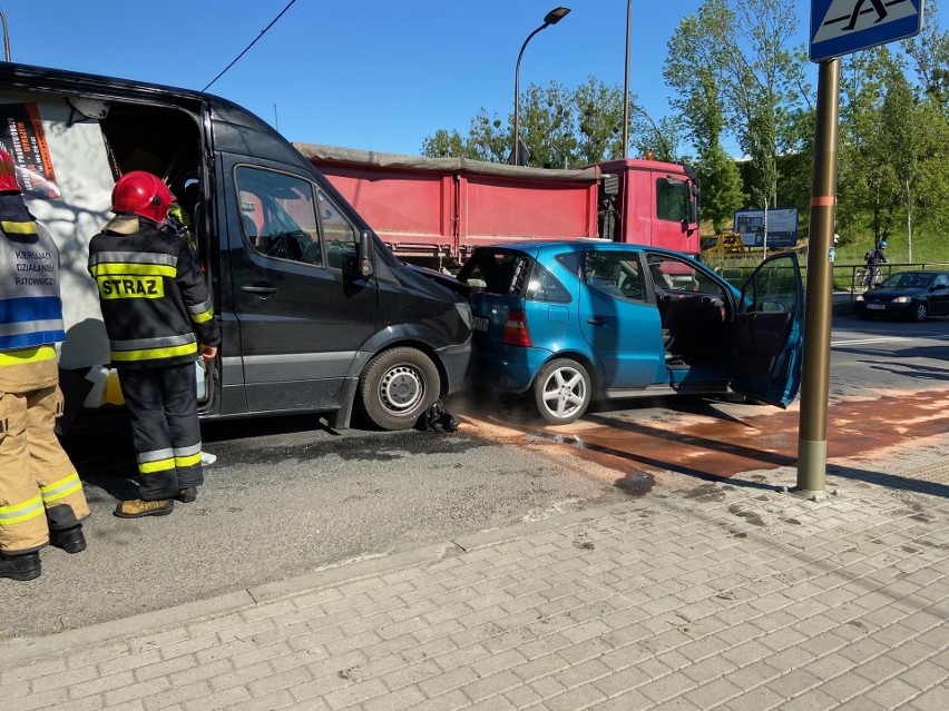 Do szpitala trafiła pasażerka busa.