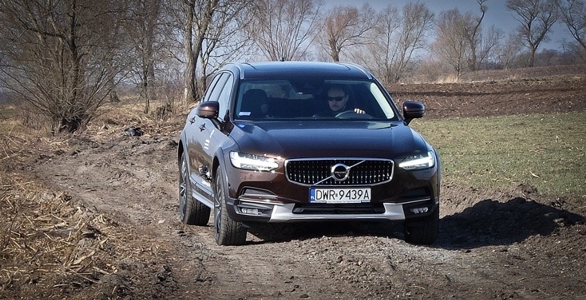 Testujemy nowe Volvo V90 CC [PROGRAM SIÓDMY BIEG]