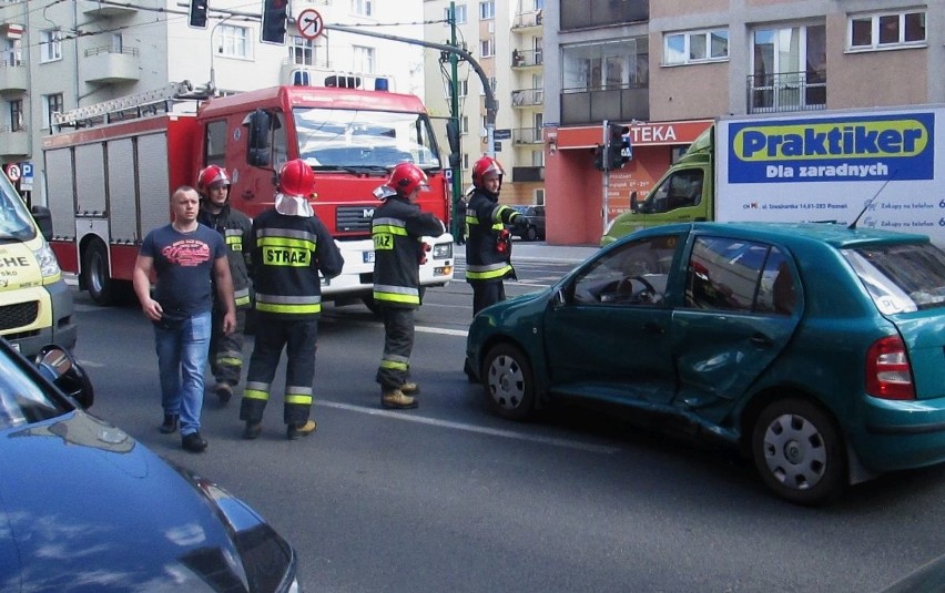 Wypadek na ul. Głogowskiej. Jedna osoba została ranna