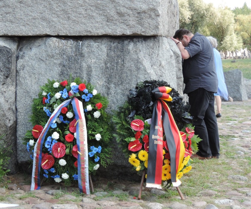 75. rocznica buntu więźniów obozu zagłady Treblinka II [ZDJĘCIA]