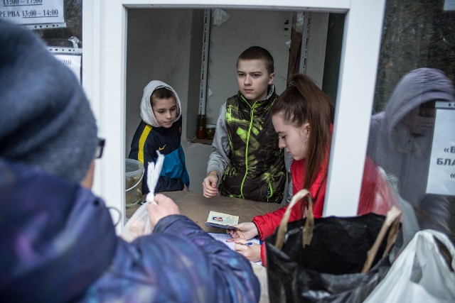 Ukraińska prokuratura prowadzi prawie 1,5 tys. postępowań dotyczących zbrodni popełnionych na dzieciach. Zdjęcie ilustracyjne