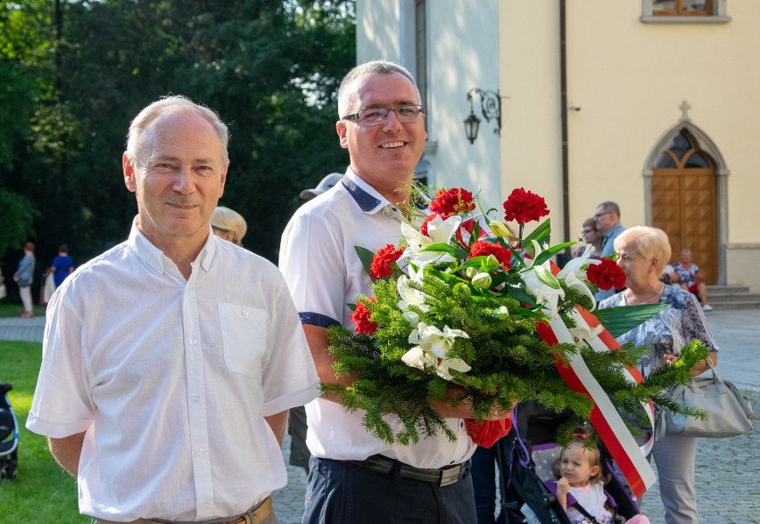 99 lat temu wyruszyli z Dzikowa na wojnę z bolszewikami. Tarnobrzeżanie oddali im hołd 