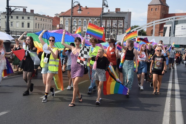 Różaniec Fatimski oraz Marsz Równości rozpoczęły się o 15.00.