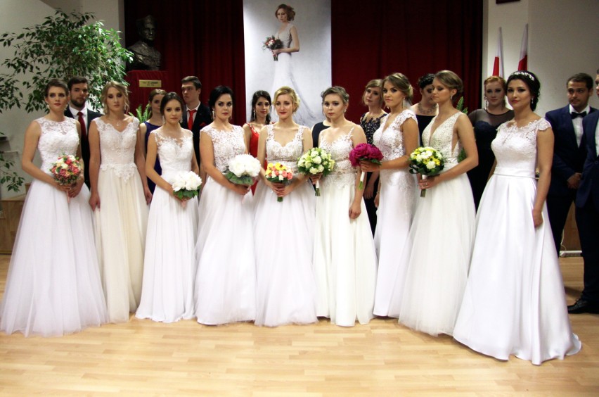 Moda ślubna podczas dnia otwartego w Medycznym Studium Zawodowym w Lublinie (ZDJĘCIA)