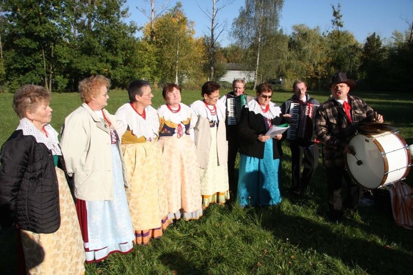 Opole Bierkowice: Targi Sztuki Ludowej w skansenie.