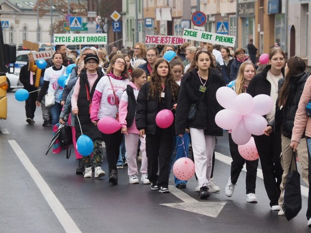 I Marsz Różowej Wstążki przeszedł ulicami Koszalina [zdjęcia]