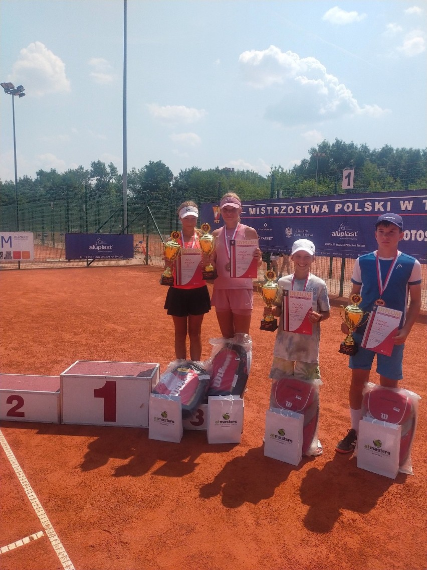 W Radomiu zakończyły się mistrzostwa Polski w tenisie do lat 12. Znamy zwycięzców. Zobacz zdjęcia