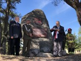 41 lat temu zarządzono brankę do wojska. W Czarnem koło Szczecinka odsłonięto pomnik upamiętniający opozycjonistów