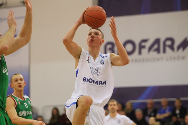 Koszykarze Biofarmu Basket Poznań po wysokiej porażce w Krośnie będą chcieli się zrehabilitować w meczu ze Zniczem Basket Pruszków