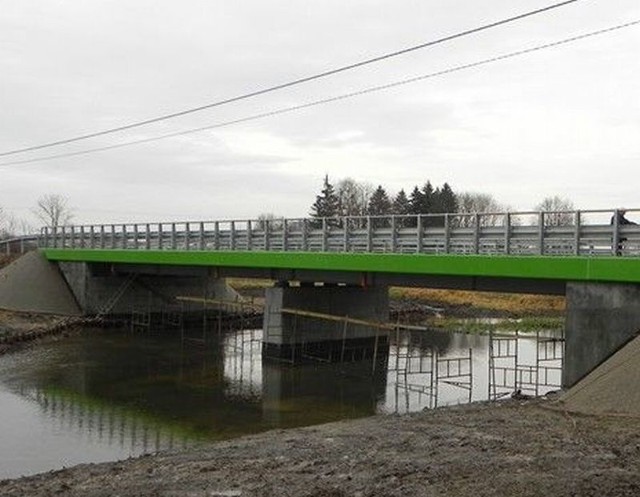 W roku 2012 w Gostkowie wybudowano most na drodze powiatowej