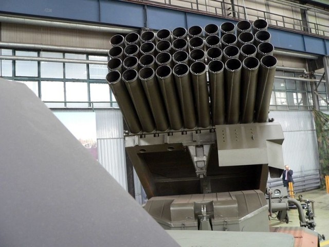 Zmodernizowana wyrzutnia rakiet langusta, to przebój produkcyjny Centrum Produkcji Wojskowej.
