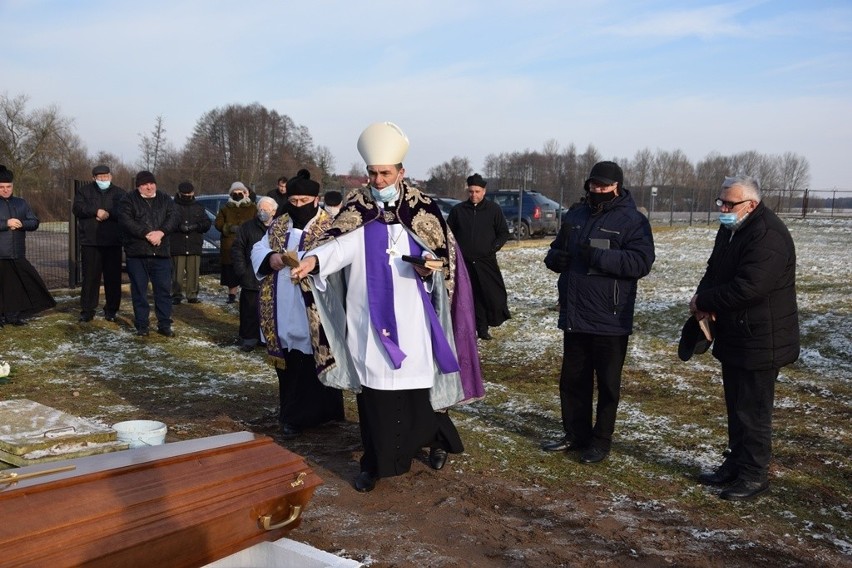 Pogrzeb śp. ks. Franciszka Lucjana Mastalerczuka. Wierni pożegnali kolejnego kapłana z regionu