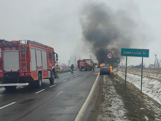 W czwartek (18 stycznia) na Dolnym Śląsku doszło do pożaru samochodu na trasie z Kłodzka do Wrocławia.