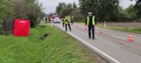 Słupiec. Śmiertelny wypadek na drodze wojewódzkiej nr 982.  Policja zatrzymała podejrzewaną o spowodowanie tragedii [AKTUALIZACJA]