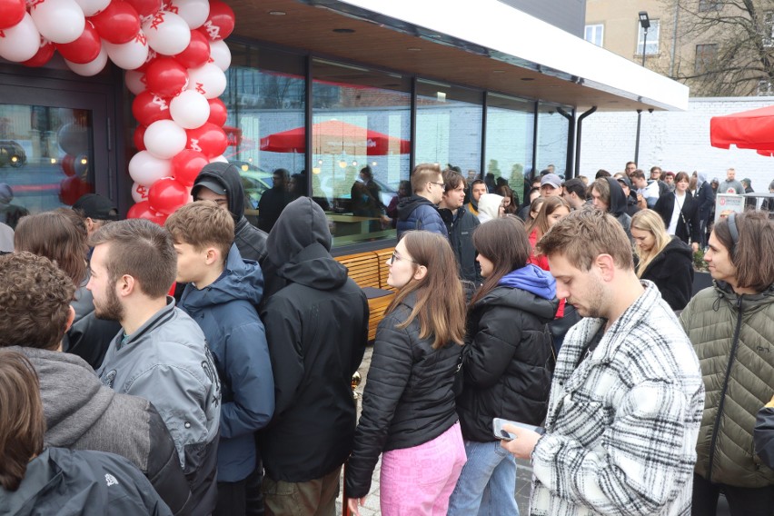 Pierwsza w Łodzi restauracja Max Premium Burgers została...