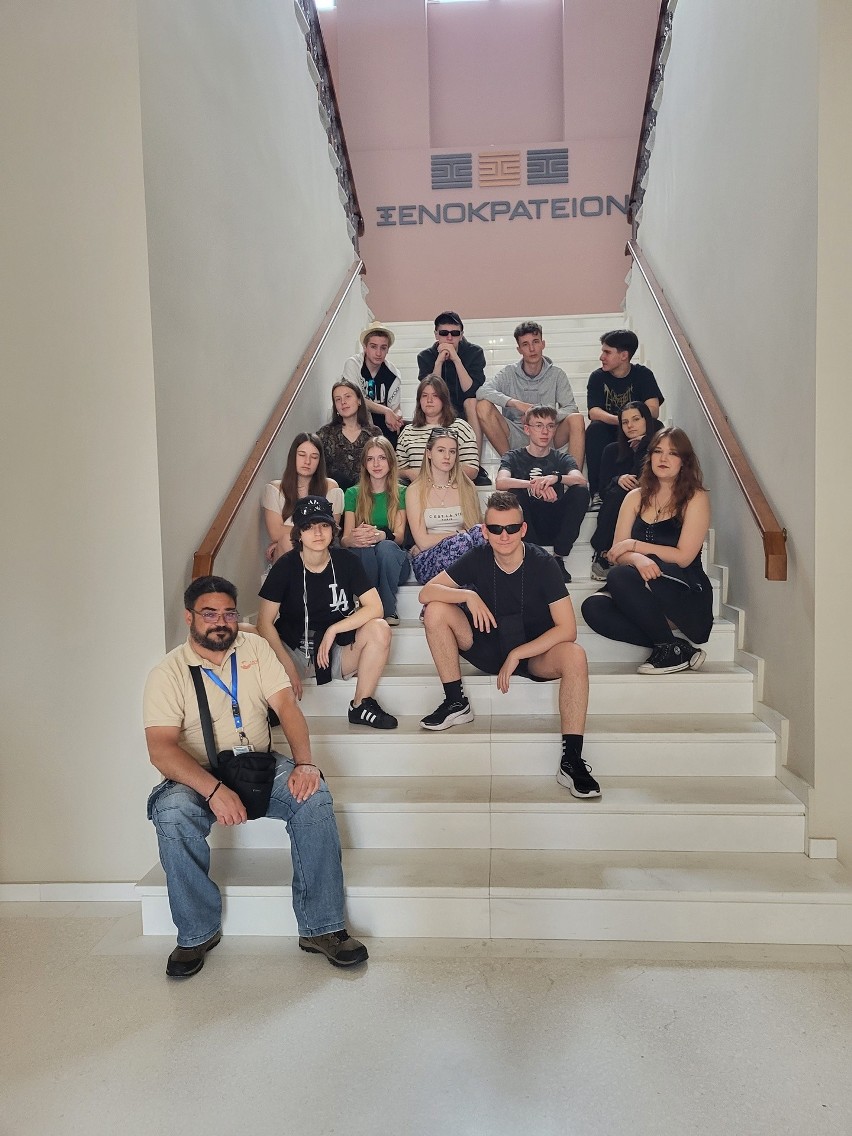 Uczniowie z X Liceum Ogólnokształcącego w Radomiu uczestniczyli w zajęciach edukacyjnych w Grecji 