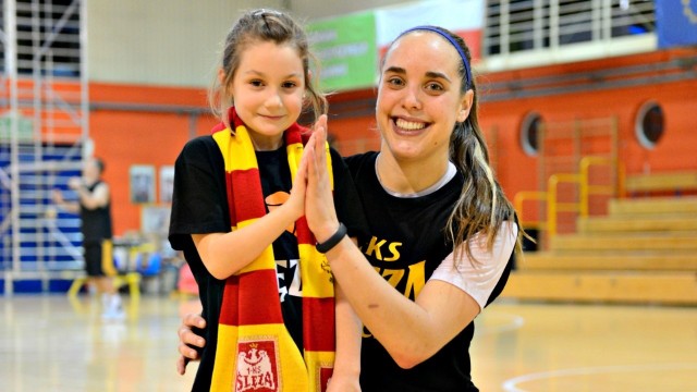 Oliwia spotkała swoją koszykarską idolkę - Marissę Kastanek