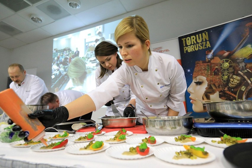 Targi Turystyczne „Wypoczynek” i Toruński Festiwal Smaków w...