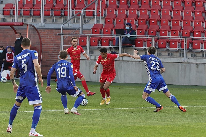 Widzew-Miedź Legnica 0:0. Ten bezbramkowy remis nie może ucieszyć żadnego kibica łodzian