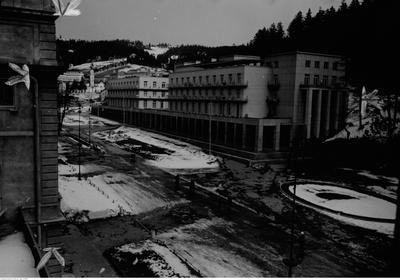 Sanatorium "Nowy Dom Zdrojowy" w Krynicy - widok zewnętrzny...