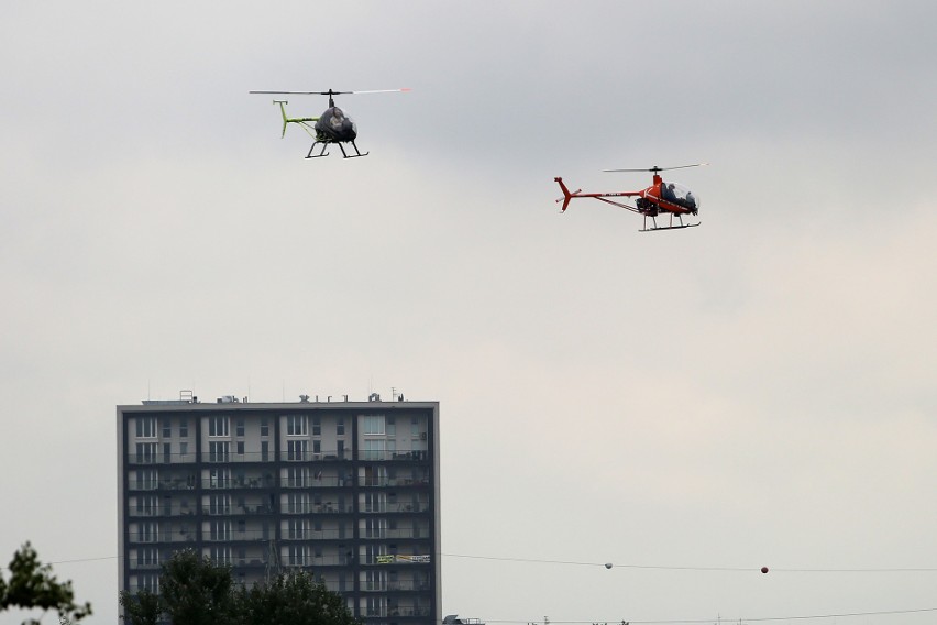 XIV Małopolski Piknik Lotniczy. Na krakowskim niebie zagościli doskonali piloci