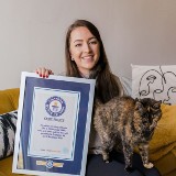 Księga Rekordów Guinnessa. Flossie to najstarszy żyjący kot na świecie. Ile ma lat?