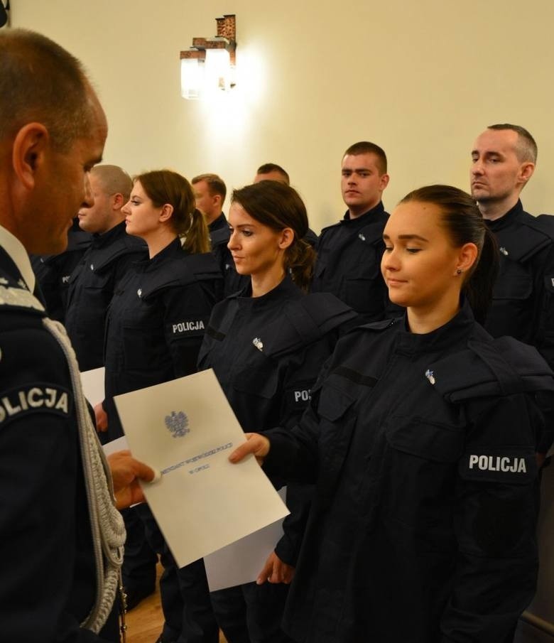 Kursant (policjant na szkole)...