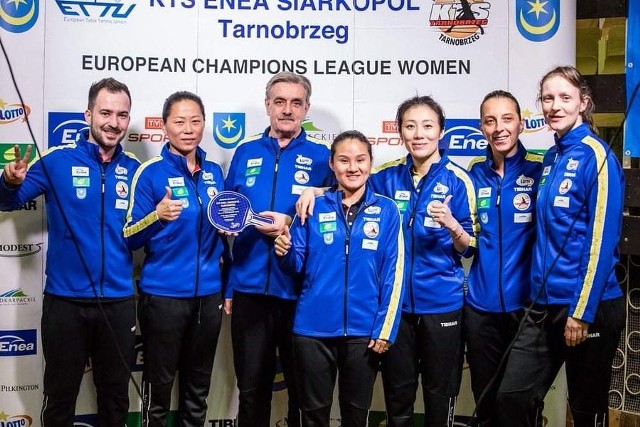 Drużyna KTS Enea Siarkopol Tarnobrzeg po raz trzeci w historii mierzy w zwycięstwo w prestiżowych rozgrywkach Ligi Mistrzów kobiet w tenisie stolowym
