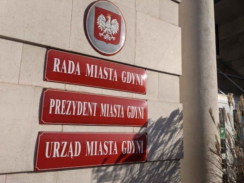 Gdyńskimi radnymi zajmie się teraz prokuratura z Bydgoszczy.