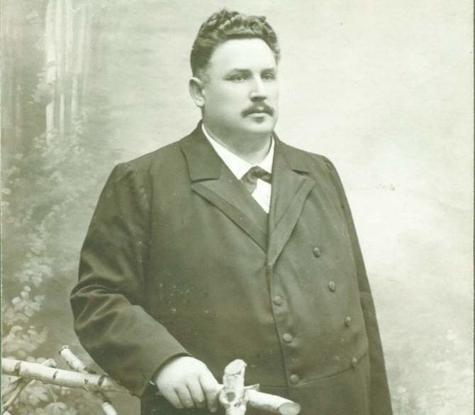 Józef Karol Puchalski urodził się w 1862 r. Zmarł nagle w...