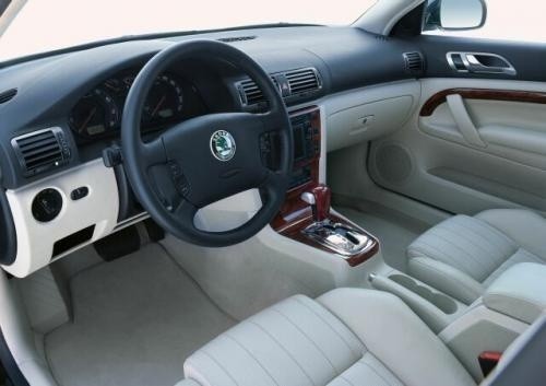 Fot. Skoda: Miejsce kierowcy opracowano ergonomicznie, a...