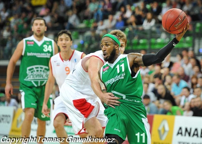 Koszykówka. Stelmet Zielona Góra vs CEZ Basketball Nymburg...