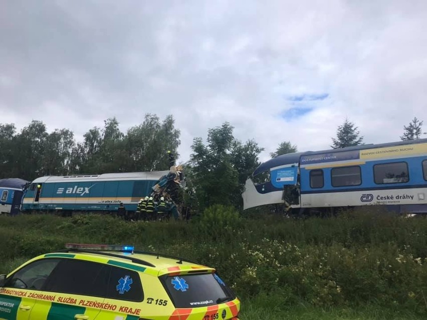 Zderzenie pociągów w Czechach. Są ofiary śmiertlene, około...