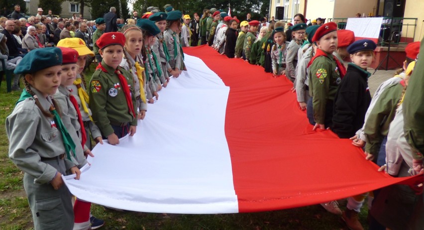 Buska droga do Niepodległej - piknik historyczny z atrakcjami w Kamedułach [ZDJĘCIA]