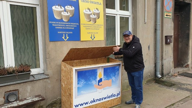 Michał Owczarski, prezes Fundacji Życie w kamienicy przy ul. Jaracza w Łodzi organizuje różnoraką pomoc Ukraińców. Stworzył też dla nich mieszkania