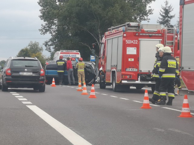 Dachowanie na DK 94 w pobliżu Krze