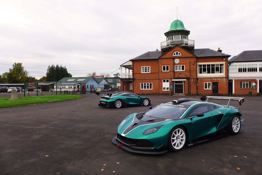 Arrinera Hussarya GT...