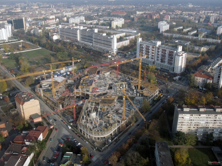 1 listopada 2009 , początki budowy Sky Tower