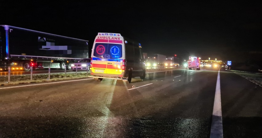 Tragiczny wypadek na autostradzie A1 w Malankowie w powiecie chełmińskim. Zginęły dwie osoby