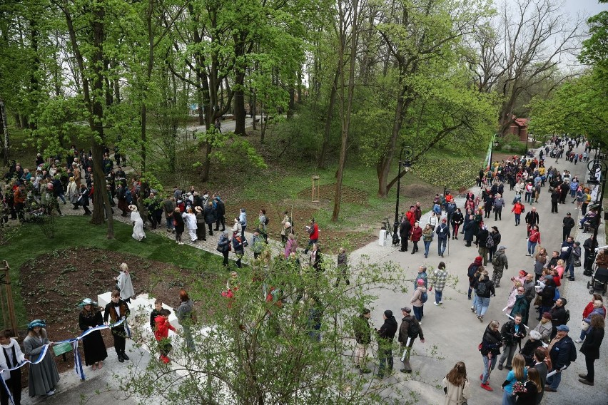 27.04.2023 Otwarcie Parku Bednarskiego w Krakowie, po...