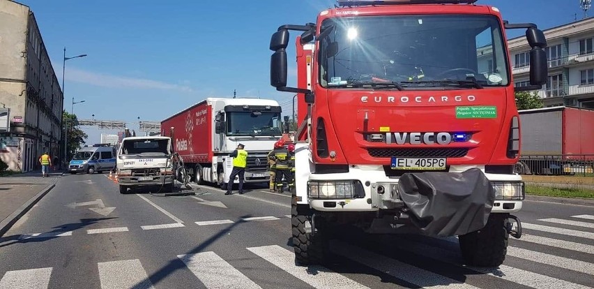 Wypadek na al. Piłsudskiego. Sprawca, kierowca bmw, uciekł. Jedna osoba ranna