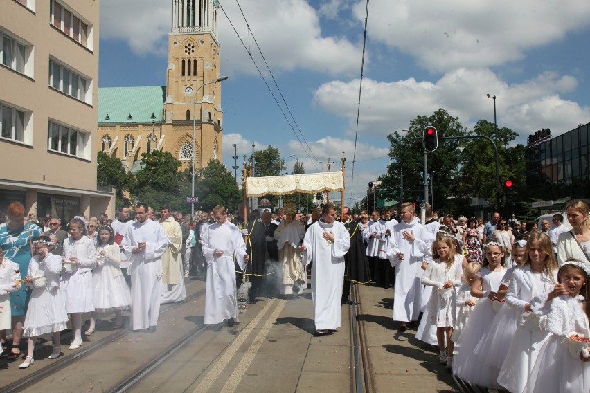 Kuria Archidiecezji Łódzkiej zdecydowała jak w związku z...