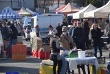 Tychy w 4. tygodniu epidemii koronawirusa. Miasto latających rękawiczek foliowych. Zobaczcie zdjęcia