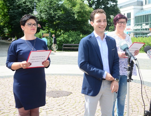 O równości płci w samorządzie lokalnym mówili (od lewej): Katarzyna Kołodziejczyk, Patryk Fajdek i Karolina Skowron.